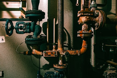 Signs You Need Emergency Plumbing Services